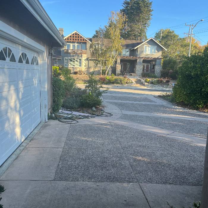 Pet and house sitting job in Santa Cruz California 95060 Job